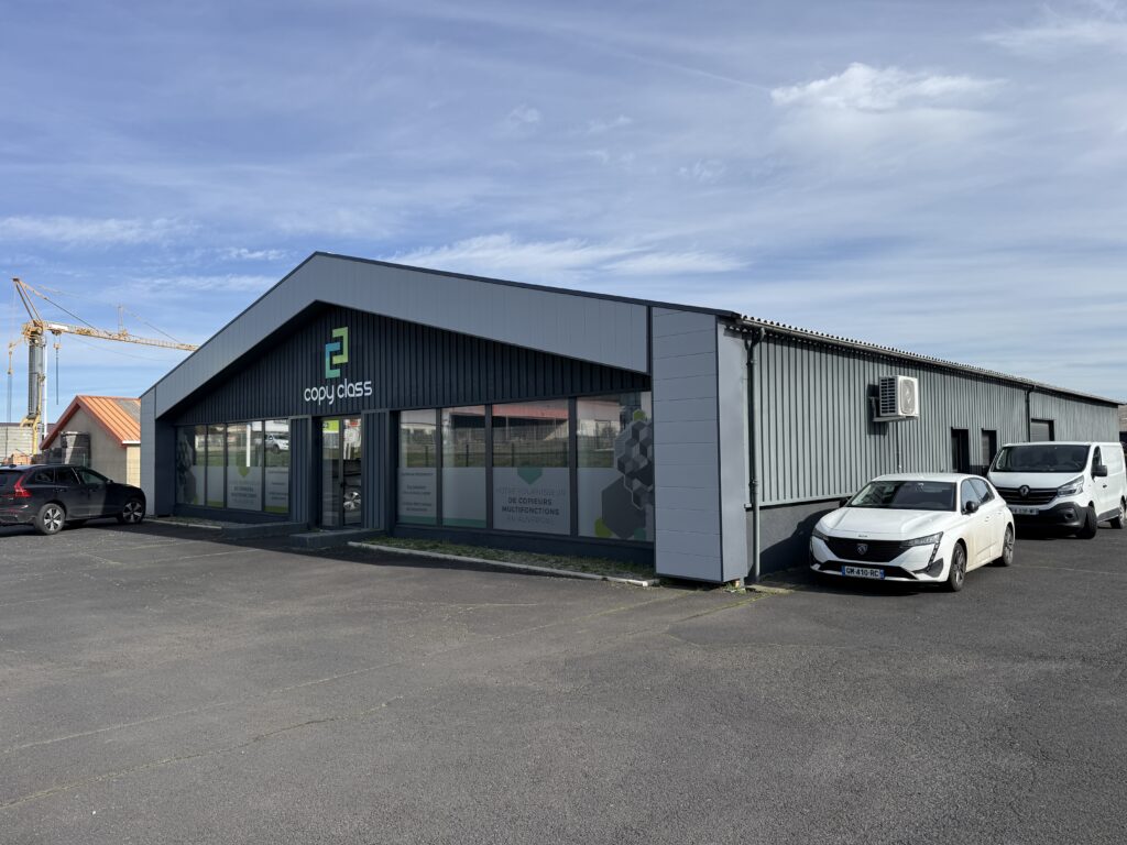 LOUÉ – ARTI 2000 & 3L DISTRIBUTION – 600 m² – LA ROCHE BLANCHE