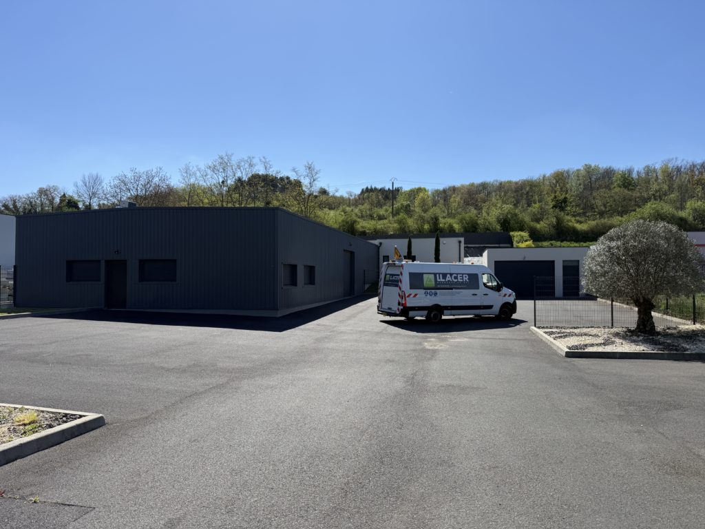 VENDU – LLACER – 450 m² – ORCET