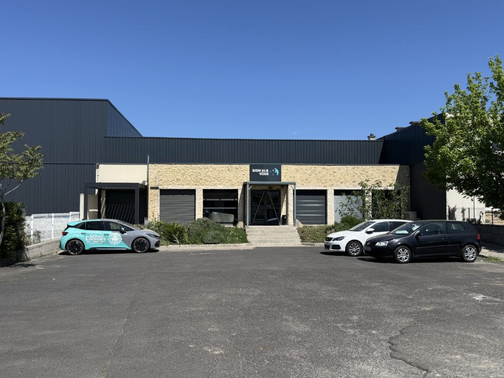 VENDU – SIGNAL & VOUS – 615 m² – CLERMONT-FERRAND