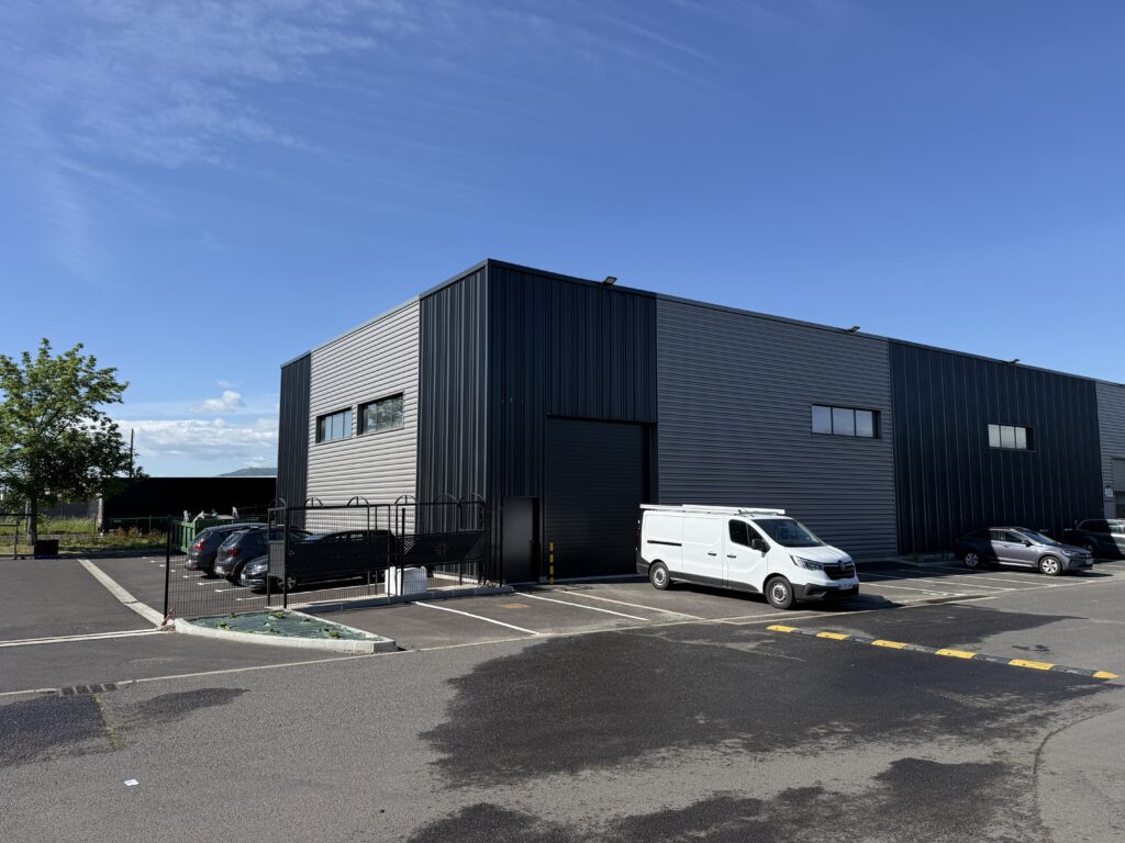 LOUÉ – MPA 43 – 329 m² – CLERMONT-FERRAND