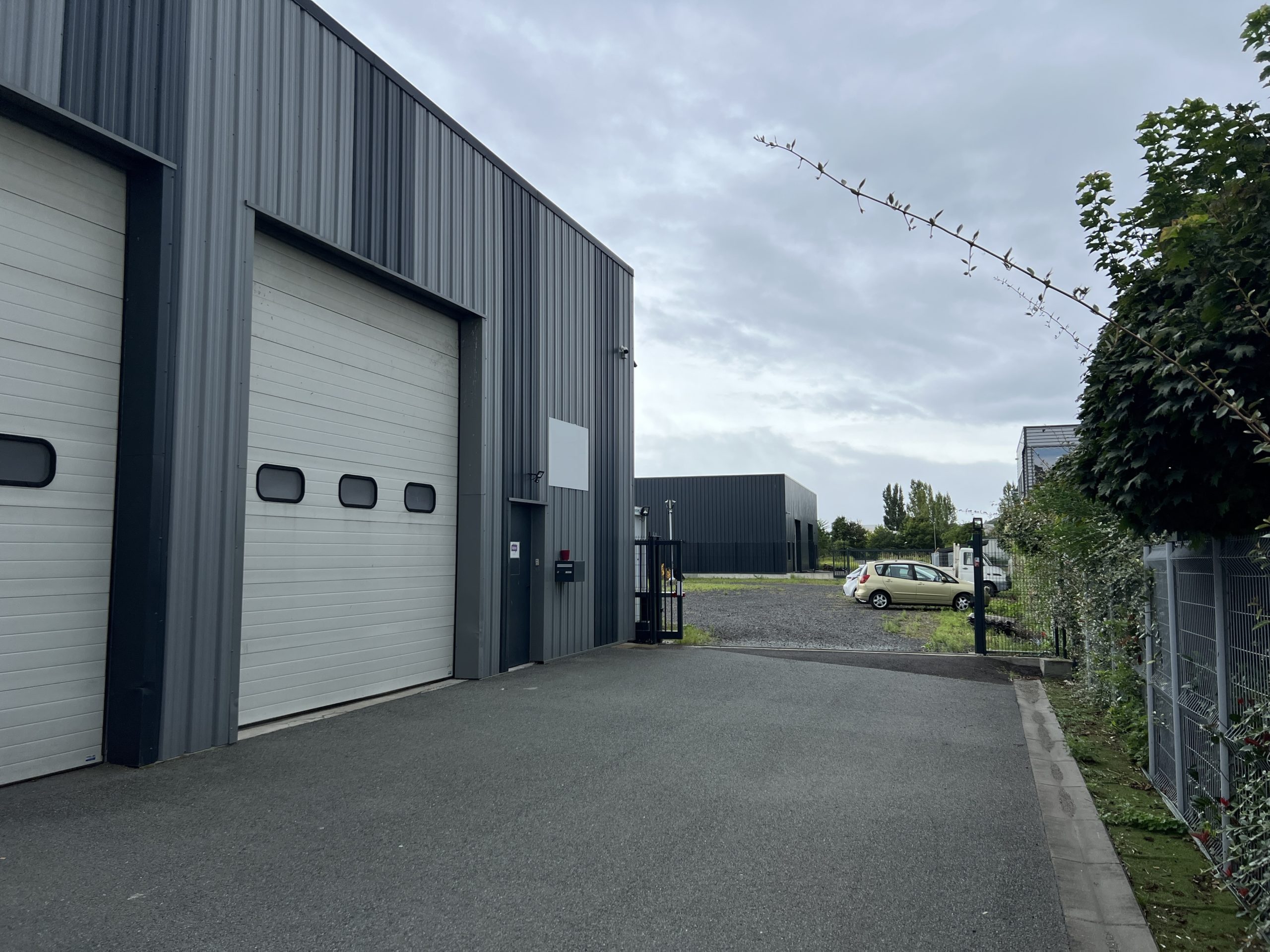 🚀 Un nouvel espace dédié à l’automobile – BH CAR s’installe à Aubière !